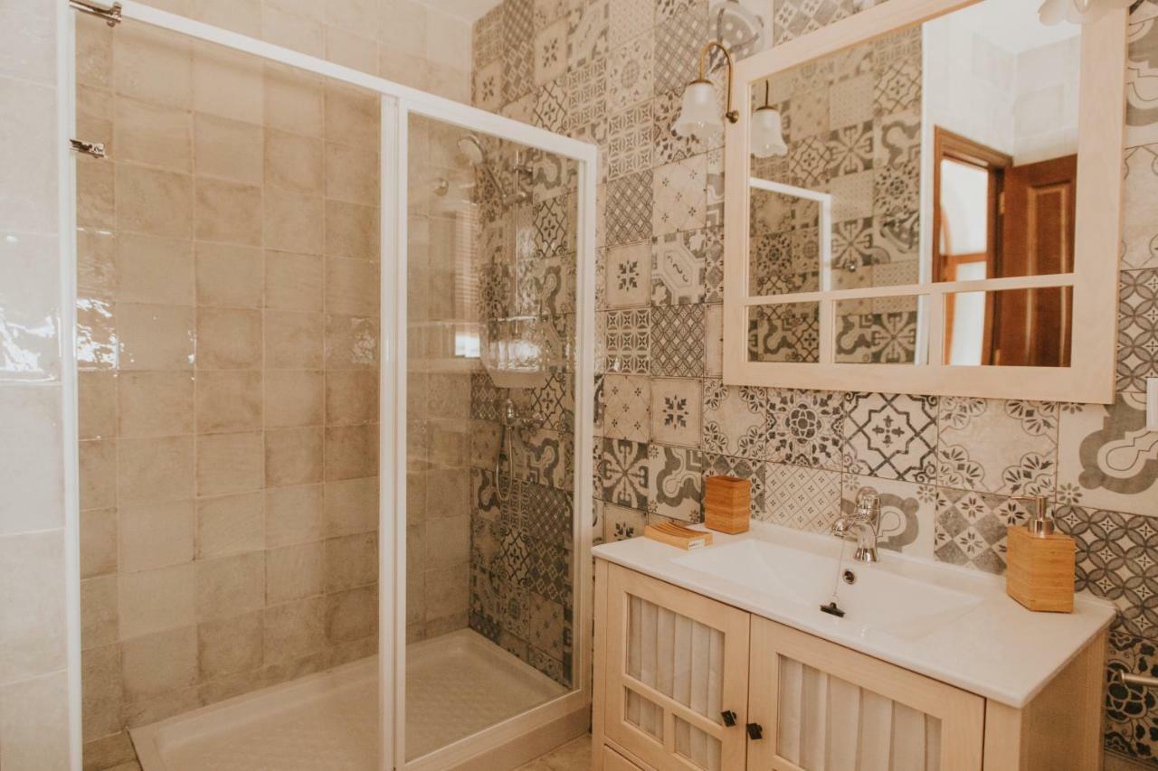 ラ・プエブラ・デ・ロス・インファンテス Casa Lealヴィラ エクステリア 写真