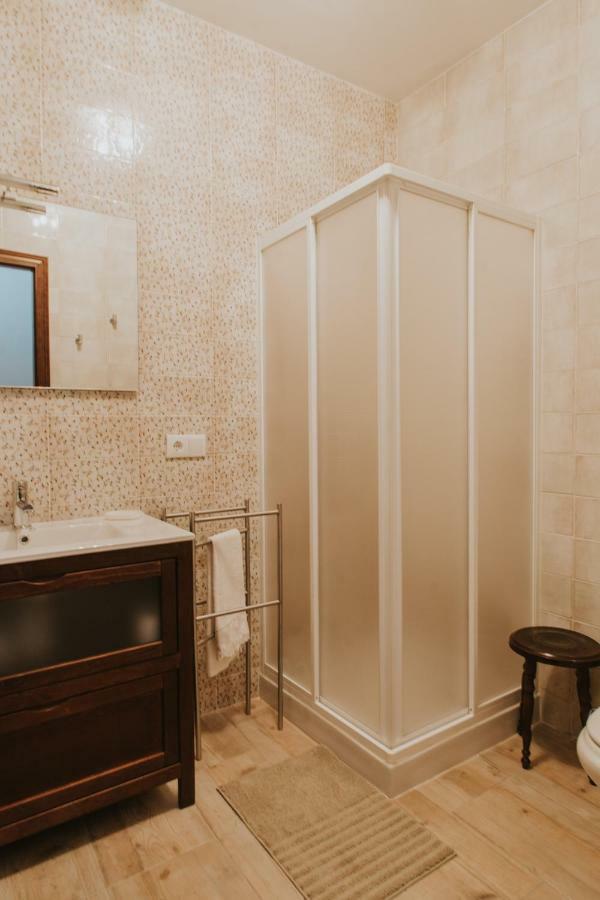 ラ・プエブラ・デ・ロス・インファンテス Casa Lealヴィラ エクステリア 写真